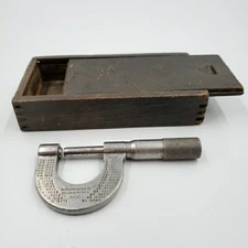 Vtg Brown & Sharpe Mfg Co Precision Micrometer No. 15 Machinist Tool w Wood Box