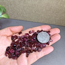 140+pcs Rare tiny Garnet semi-precious stone pieces specimens 40g A2741