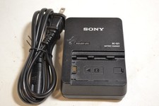 GENUINE SONY BC-QZ1 Battery Charger