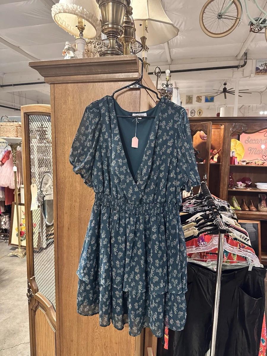 Combinaison (jumpsuit) Mimi Chica Taille 8 - Imprimé Floral, Couleur Ivoire, Occasion Très Bon état