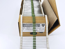 25PCS WR404140A3302J4100 Vishay 33KOhm 5% 2W 200ppm Metal Oxide Resistor WR4