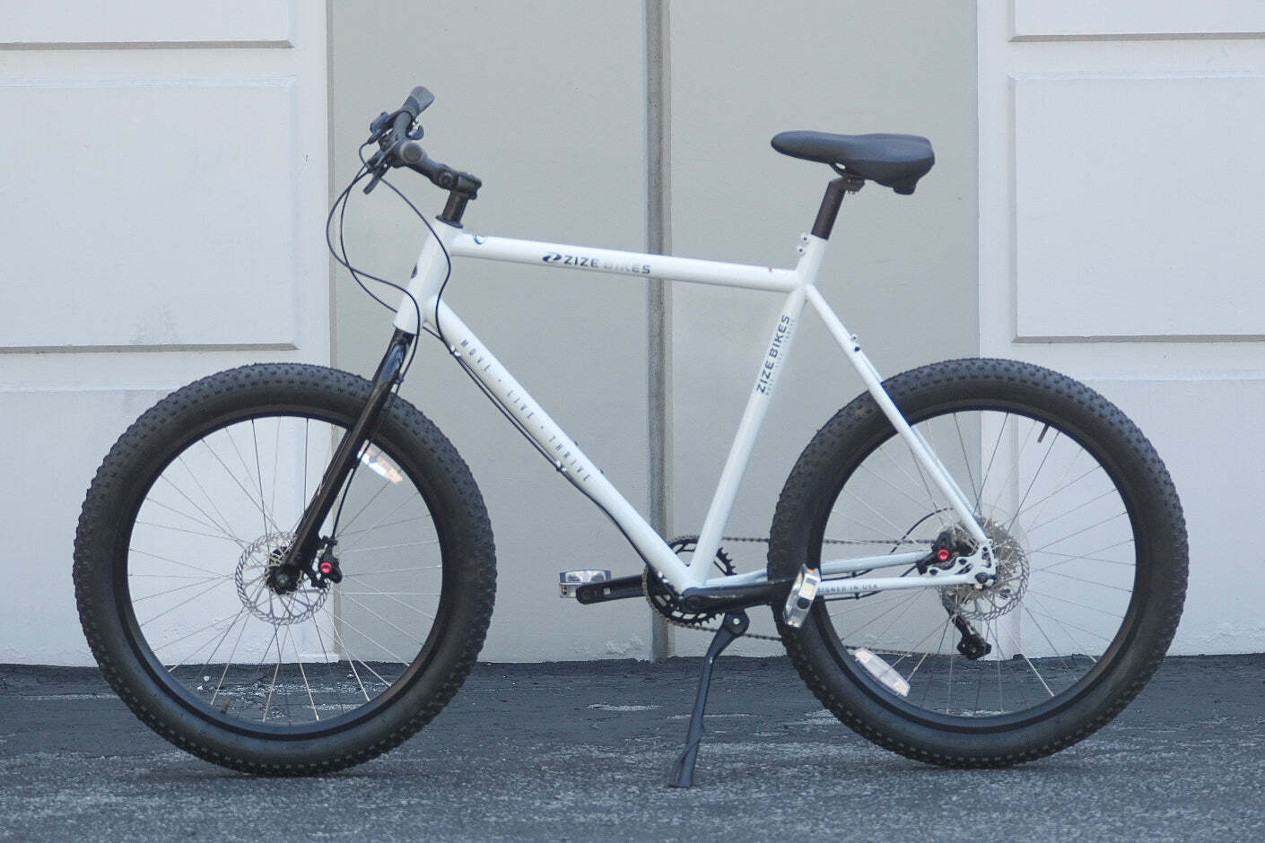 USED Zize Bikes Yonder Bike Large 550lb Capacity Steel Shimano Deore