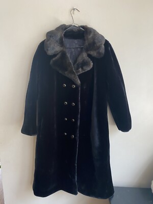 Borgazia Coat by Dubrowsky and Joseph Size 18