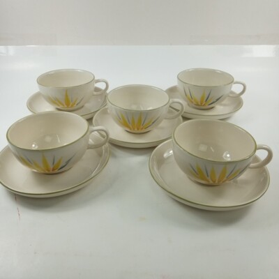 Winfield Porcelain BIRD OF PARADISE  Tea Cup And Saucer Set Of 5 Vintage