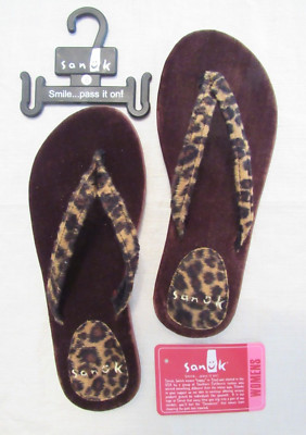 NWT SANUK YOGA BA DA BING black animal print Flip Flops Sandals WOMENS SZ 6