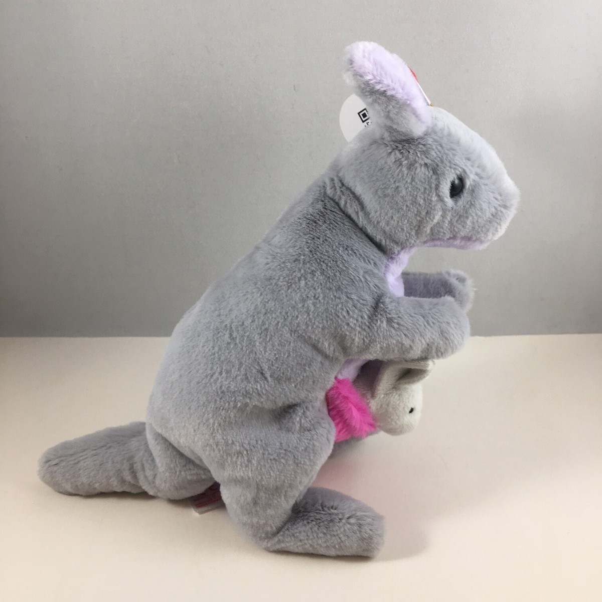 Ty Beanie Baby - KAYLA the Kangaroo 30th Anniversary Limited