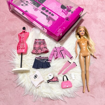 Barbie Color Your World Pink 2008 - N5714 Replacement READ / Rare