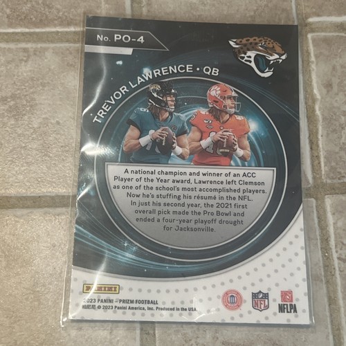 2023 Panini Prizm Trevor Lawrence PORTALES Plata Prizm Inserto Jaguares #4 - Imagen 2 de 2