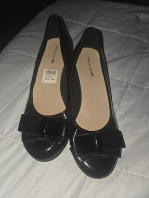 American Eagle Mairin black patent wedge heel dress shoes, featuring a round toe