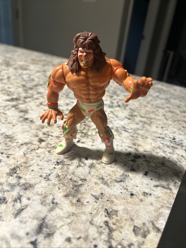 Hasbro WWF WWE Ultimate Warrior 1991 Action Figure...