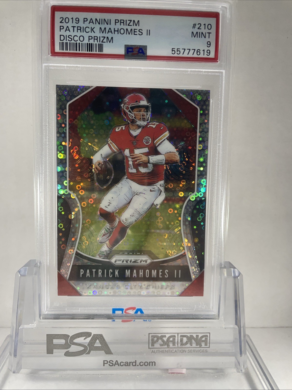 2019 Panini Prizm #210 Patrick Mahomes II Disco Prizm PSA 9