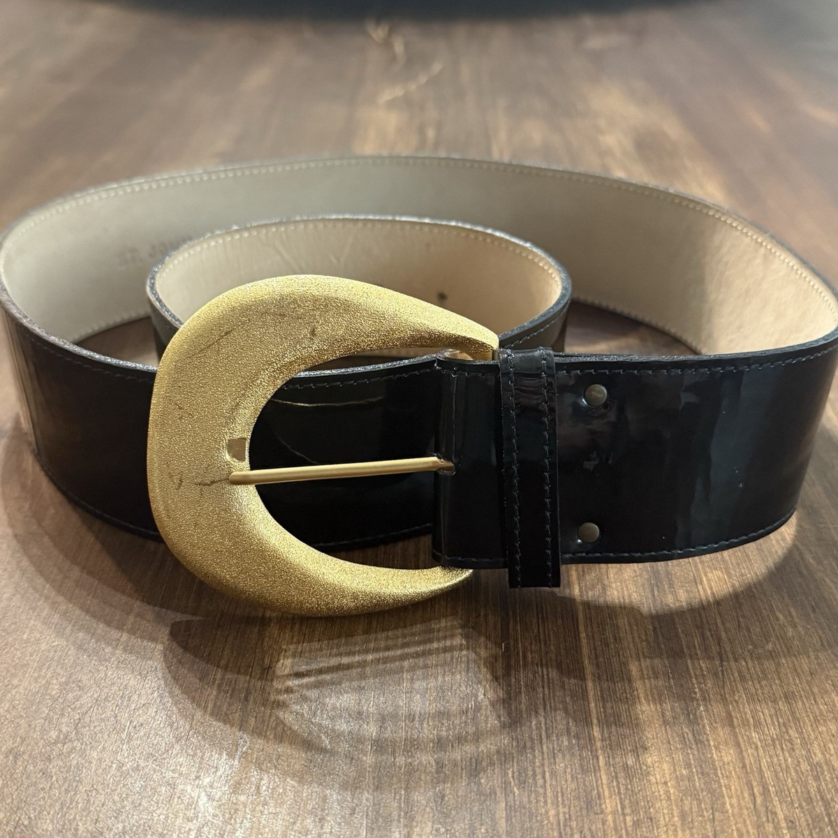 St John Ladies Black Belt w/ Gold Buckle - Size XL | eBay display picture 1