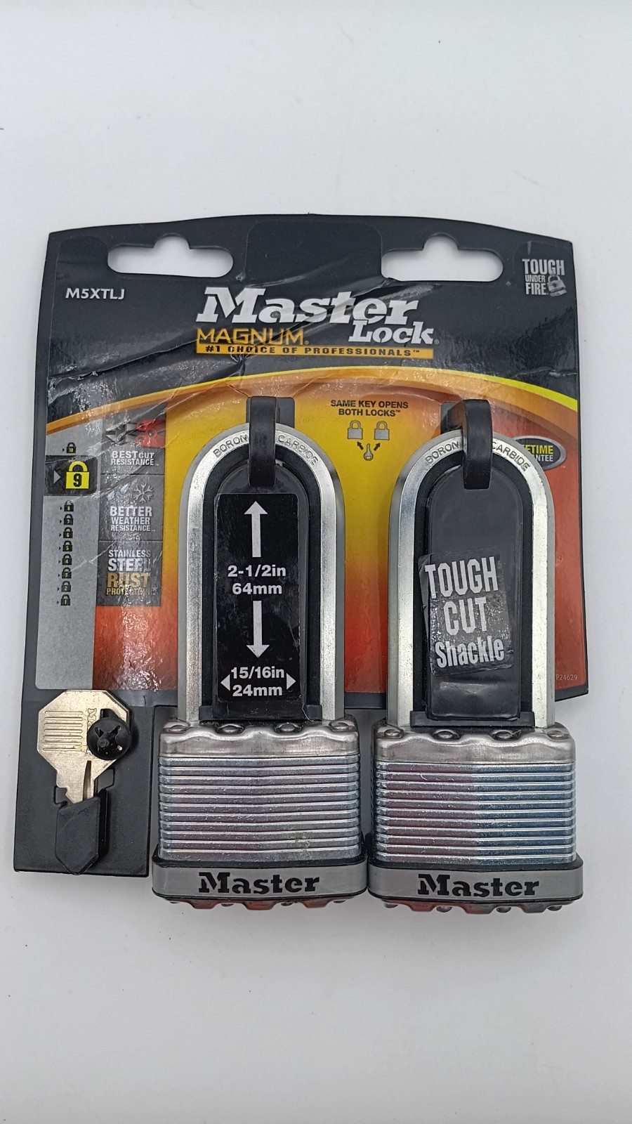 Master Lock Magnum Best Cut Resistance 2-1/2 in x 15/16 in