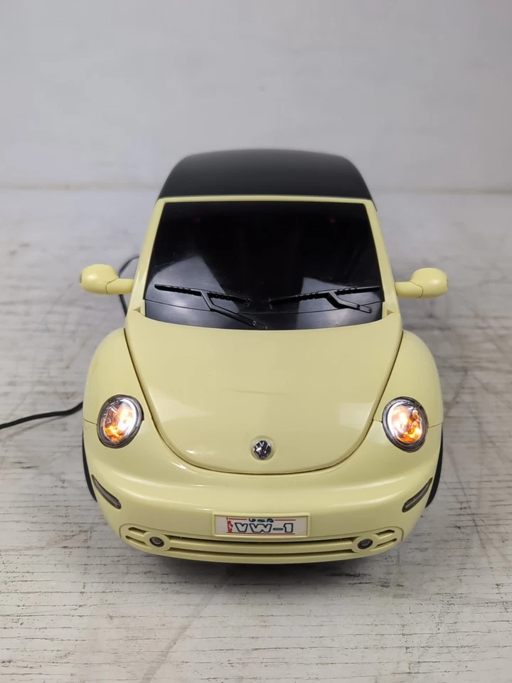 Vtg Rare Sharper Image VW Volkswagen Beetle Radio(Works)/CD Player(Doesn't Work) - Image 3 of 4