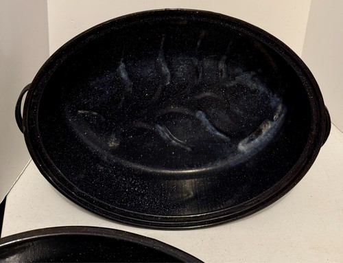 Vintage Black Speckled Enamel Oval Roaster Pan with Lid 16in MADE IN USA - Picture 3 of 6