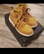 Nike Boys JORDAN Mid Sneakers
