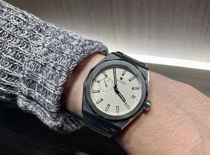 Zenith — Zenith Defy Skyline - 03.9300.3620/01.I001