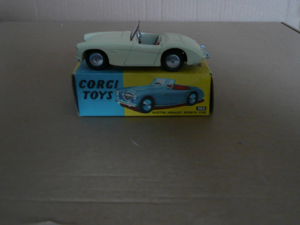 Corgi Toys. No. 300 Austin Healey Sports Car. Boxed. + Model Club Lapel Badge. - Image 3 of 4