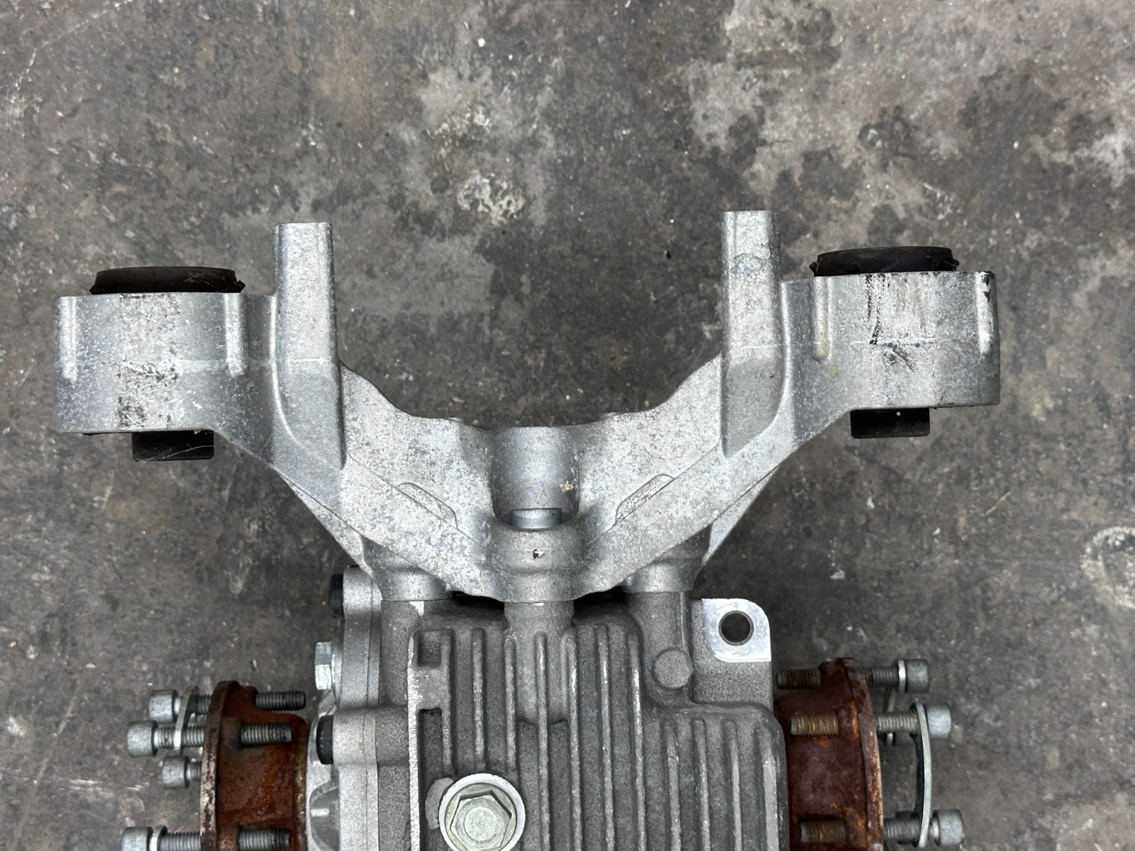 2014 AUDI R8 LAMBORGHINI GALLARDO FRONT DIFFERENTIAL OEM 0AZ409149
