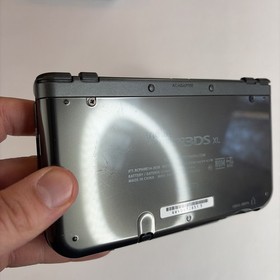 Nice! New Nintendo 3DS XL Gray Black Console W Charger Stylus US Version