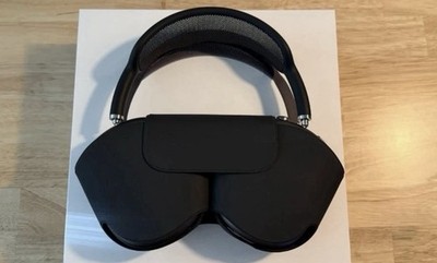 Apple AirPods Max USB-C Midnight Black Color Brand New. 
