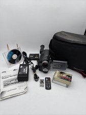 JVC Camcorder GR-AXM910 VHS-C Video Camera  Parts or Repair READ DESCRIPTION