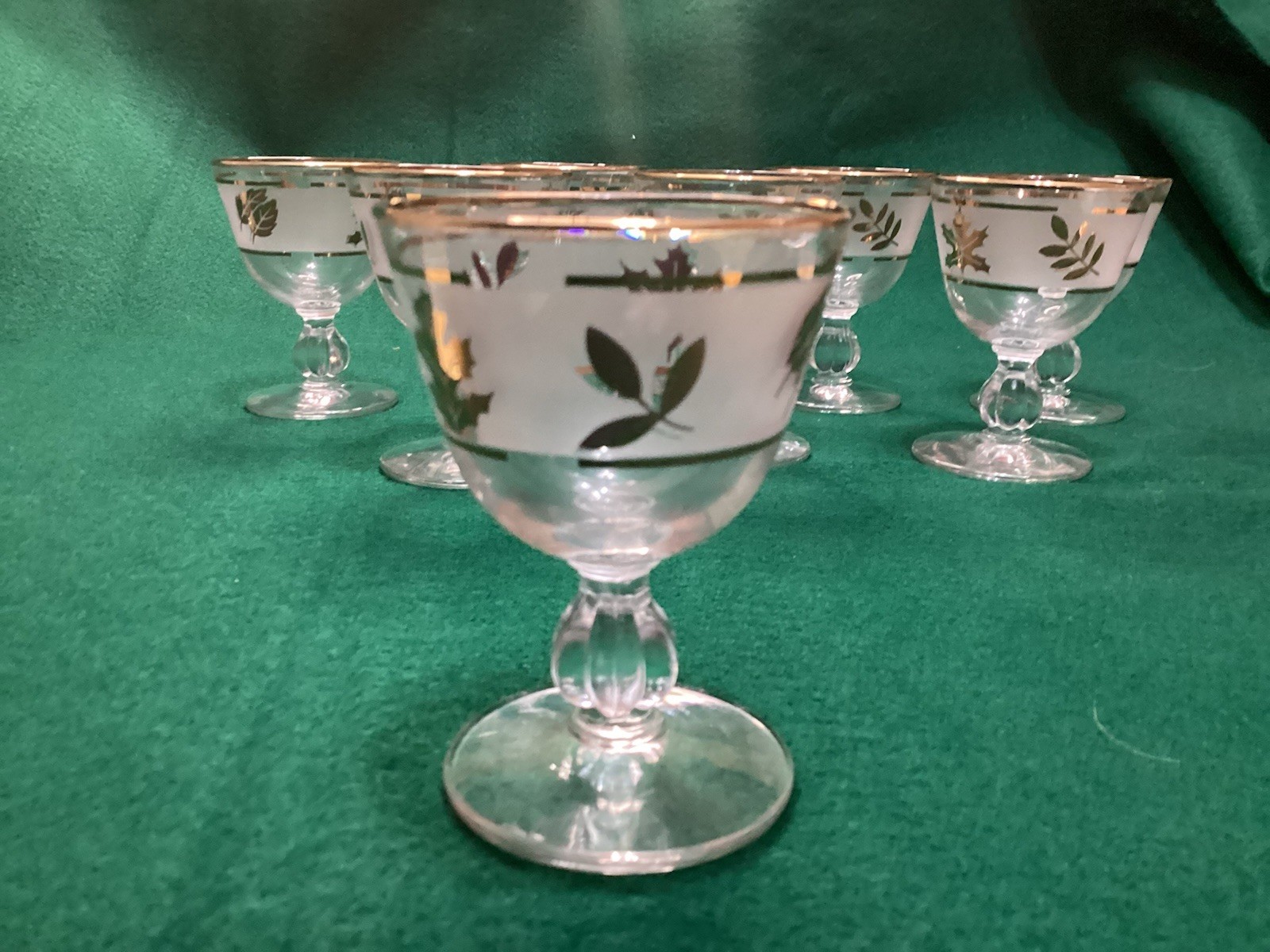 Vintage Libby Gold And Silver Leaf Drink ware Price Is For All Of Them