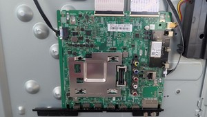 Samsung Mainboard BN41-02703C BN94-15017E aus UE65RU7179U
