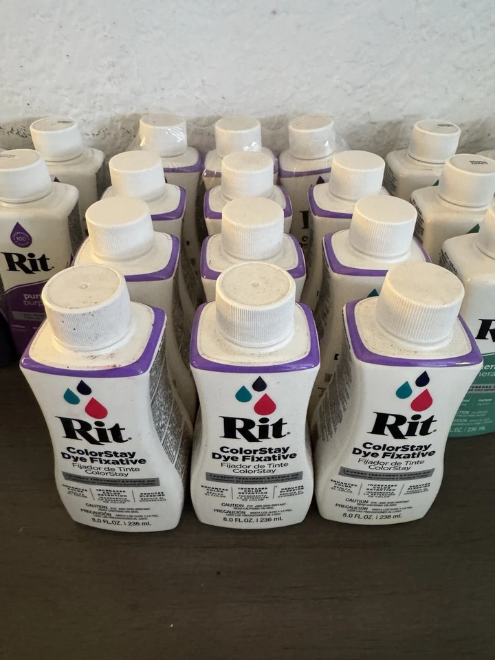 RIT All Purpose Dyes 8 - Large Lot (70 Bottles) -RIT Synthetic Fiber Dyes (NEW)  - Image 4 of 4
