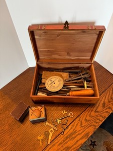 Lot Vintage Antique Pocket Watch Wristwatch Watchmaker Jeweler Tools & Box.