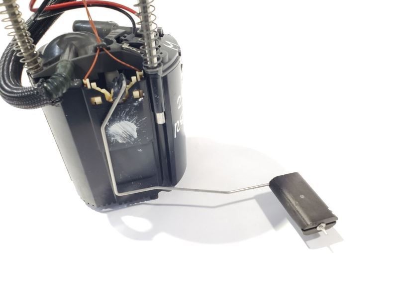 2018 Maserati Levante OEM Fuel Pump Assembly Tank Mounted