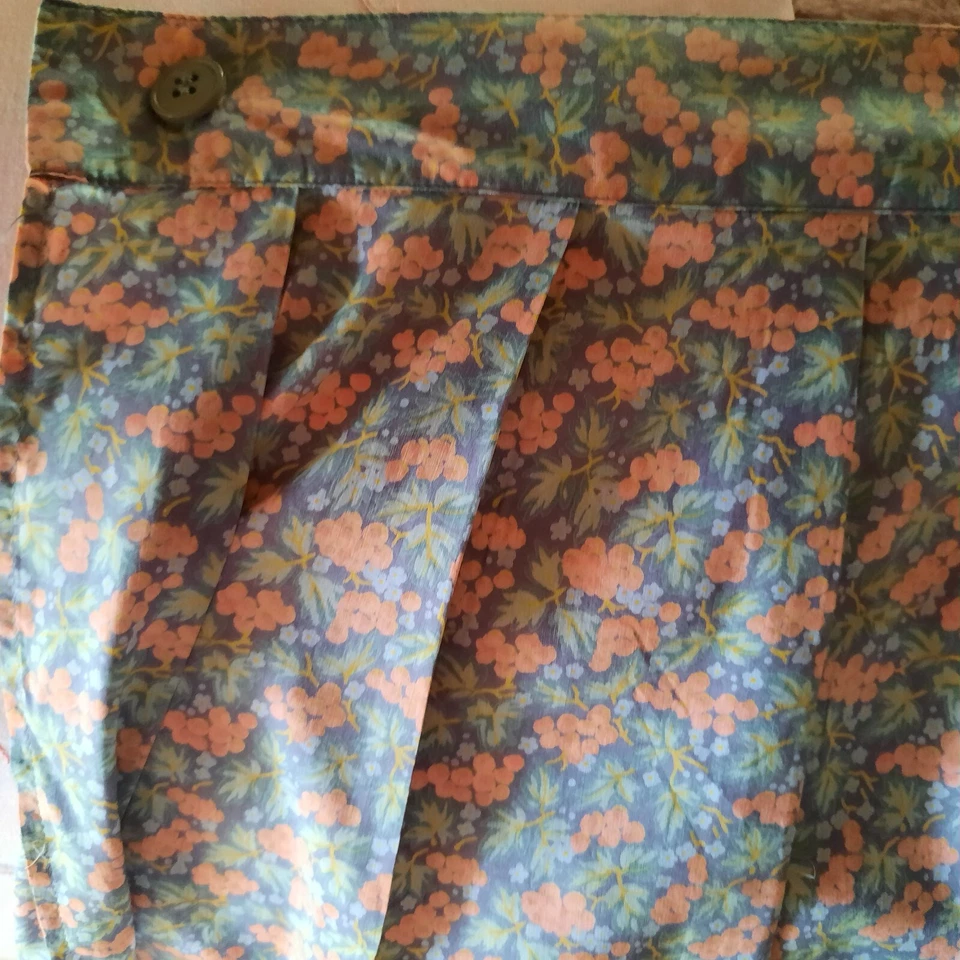 VINTAGE CACHAREL PARIS JUPE LIBERTY PORTEFEUILLE T 38 COLISSIMO GRATUIT - Photo 3/4