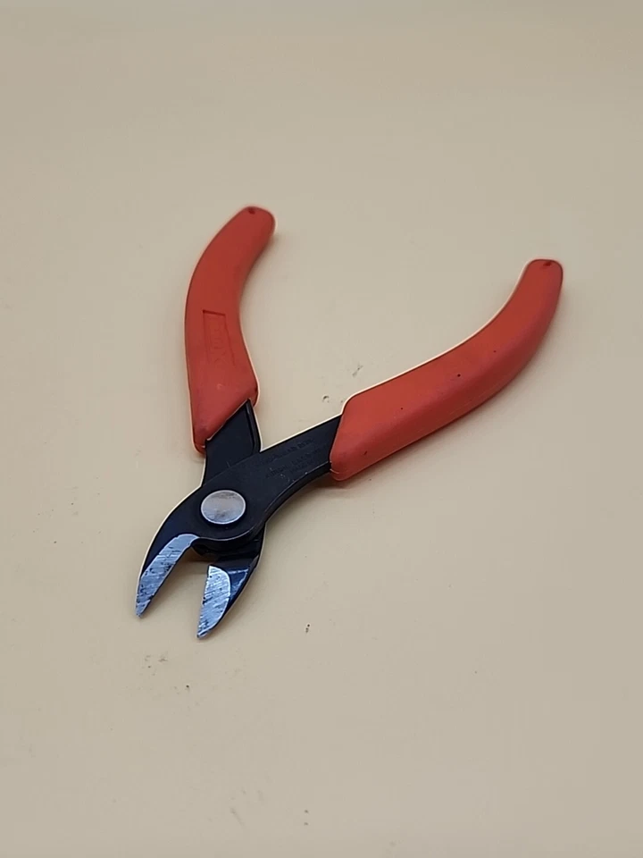 Xuron Corp Xuro Shears 2175 Soft Orange Grip  USA - Image 2 of 4