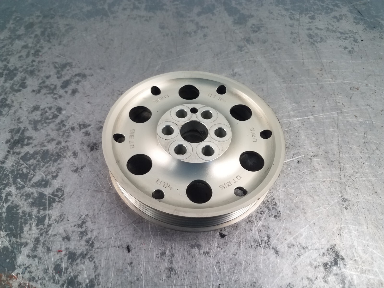 Porsche 911 GT3 2014 Harmonic balancer