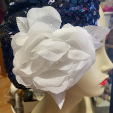 vintage millinery 1950s flower rose leaves 4.5" white silk 1pc Czechoslovakia