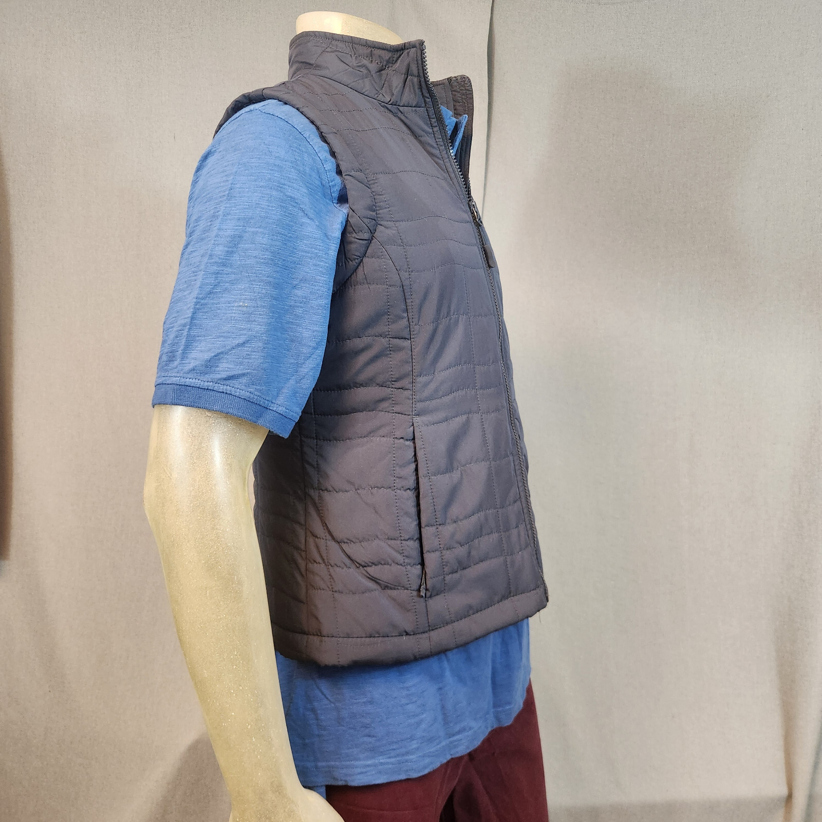 Exertek Solid Gray Charcoal MEDIUM Quilted Vest S… - image 3