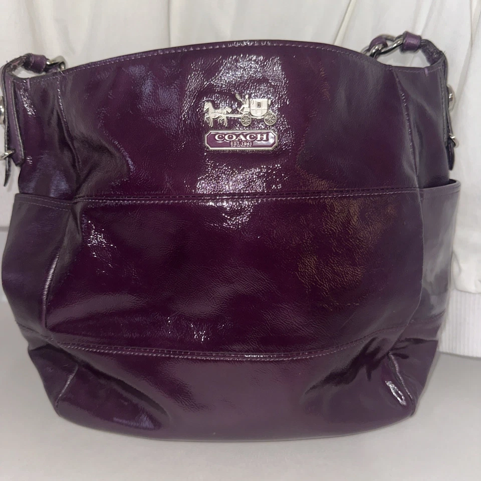 COACH MADISON TRIBECA PURPLE PLUM Patent LEATHER HOBO Signature PURSE BAG Tote  - Image 4 of 4