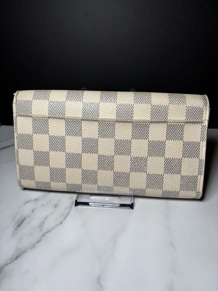 Auténtica billetera sobre LV Louis Vuitton Damier azul usada en excelente estado (vendedor de ee. uu.) Foto 2 de 4