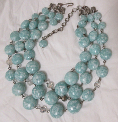 Vintage Kramer Silver Tone Marbled Teal & White Lucite Bead & Crystals Necklace