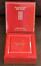 NEW Vintage Elizabeth Arden Red Door perfumed body powder 5.3 OZ full size