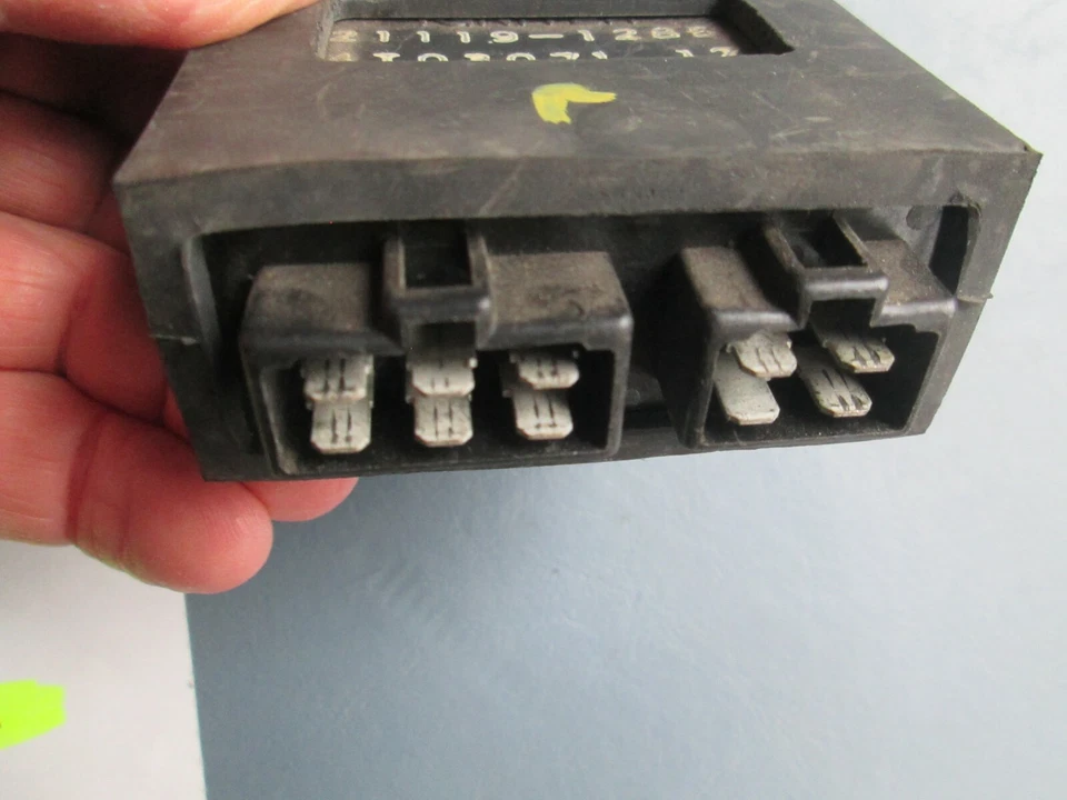 Kawasaki 1990-1993 Ninja ZX-6 (ZX600-D), encendedor CDI ECU 21119-1285 Foto 4 de 4
