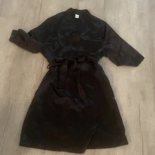 New Ladies Medium / Large  Short Black Night  Gown Robe With Two Ties