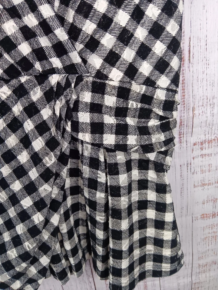 Deletta Anthropologie Delphine 黑色白色背心衬衫 尺寸 M 蕾丝格子格子  — 第 4/4 张图片