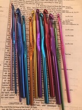 Soft Handle 14 PCS Set Crochet Hooks Needles Knit Yarn Weave Craft Aluminum