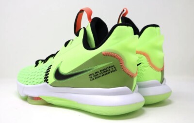 Nike Lebron Witness V 5 Grinch Men display picture 1