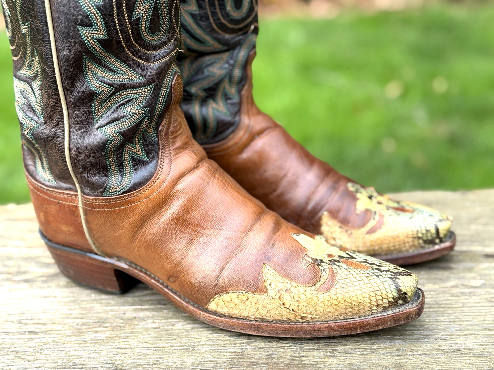 Vtg Lucchese 1883 Exotic Python Wing Tip Brown & … - image 10