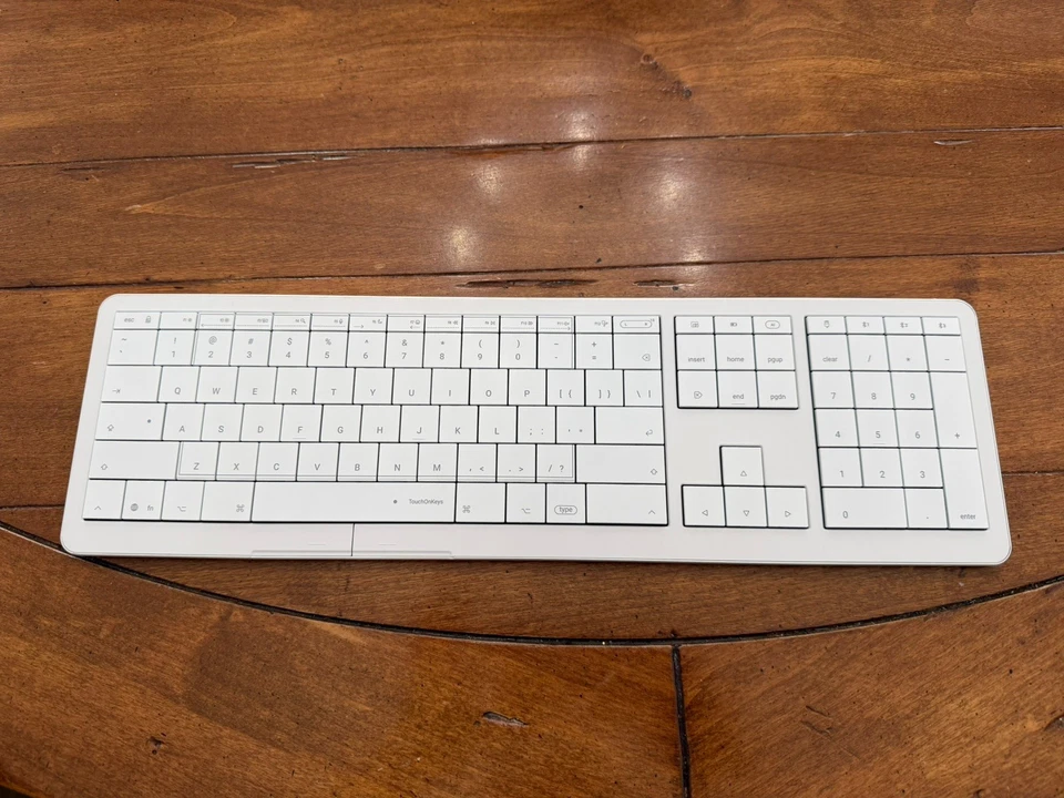 Clevetura CLVX 1 for Mac Gesture Keyboard - White - Image 3 of 4