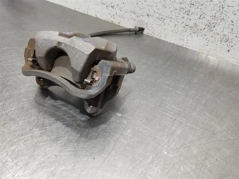 Pinza de freno trasera izquierda Lexus GS350 F 2018 Sport  Foto 4 de 4