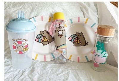 Pusheen Cat Dishware & Drinkware Bundle Plates Bottles Cup New