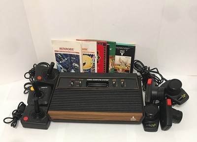 Atari Video Computer System Console Woodgrain 2600 W/Controllers & Manuals Lot